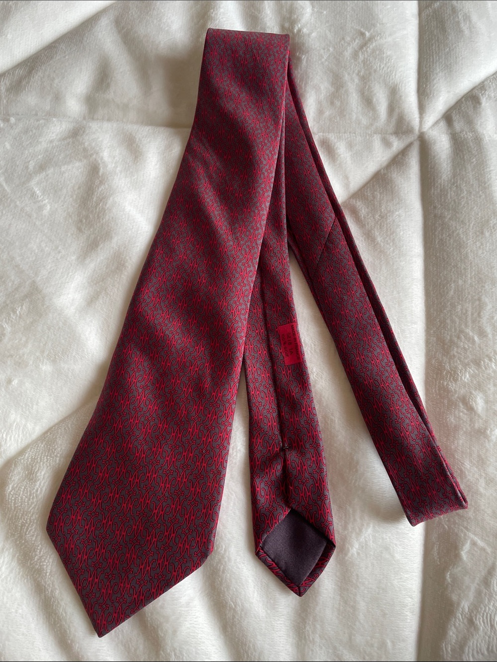 Auth.Hermes Paris France 100% Silk Red Grey H Patterned Silk Tie Rare - Picture 3 of 9